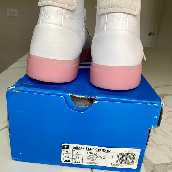 NIB Adidas Sleek Mid White w/ Pink Bottoms US Sz 9-FR size 41.5 - Picture 3 of 4